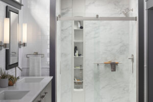 A new shower with built-in shelving